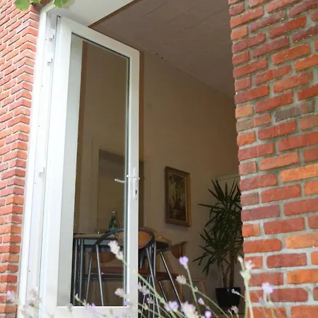 Rustiek In 't 리에르